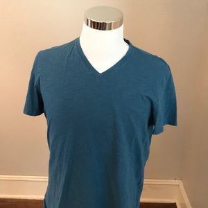 Men’s Short Sleeve Vneck